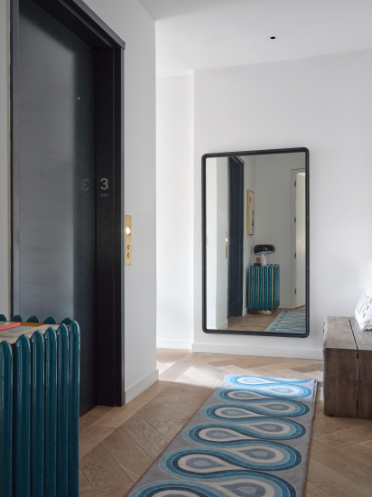 Fernando Piva - NYC Chelsea Apartment - Photo Reid Rolls - Entrance