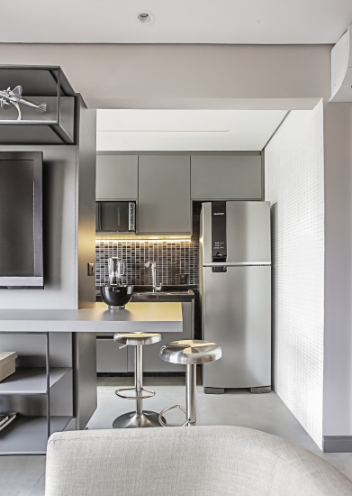 Fernando Piva - apto pequeno living cozinha americana