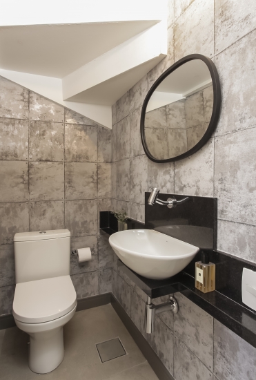 Fernando Piva - apto pequeno lavabo